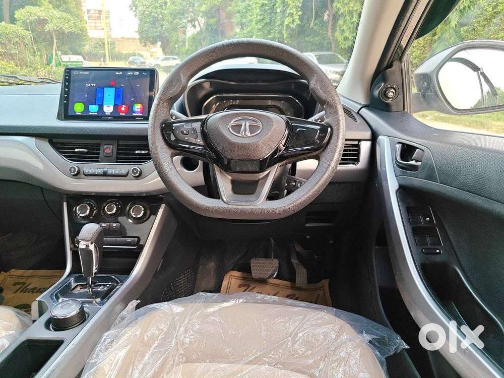 Tata Nexon 1.2 Revotron Xma Amt (s), 2020, Petrol