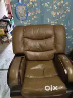 5 SEATER SOFA SET FOR SALE