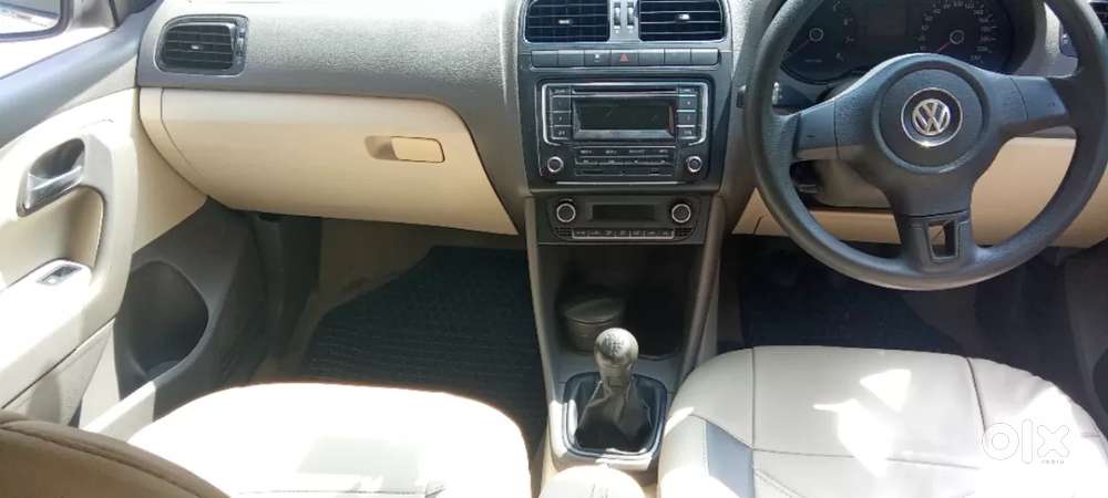 Volkswagen Vento 1.6 Highline, 2014, Petrol