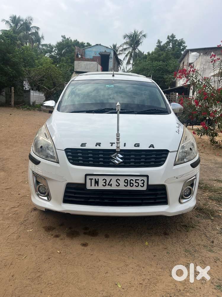 Maruti Suzuki Ertiga Vxi 2013