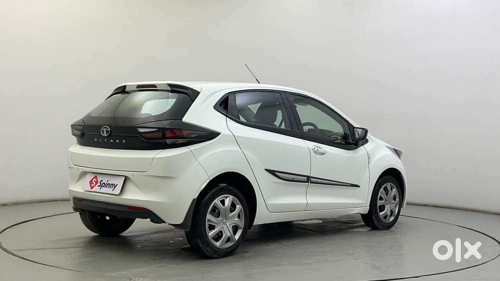 Tata Altroz 1.2 Xt, 2022, Petrol