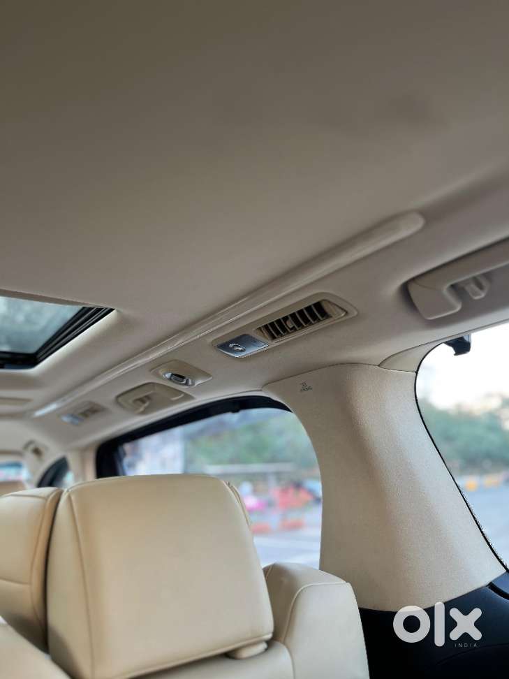 Toyota Vellfire Vip – Executive Lounge, 2023, Petrol