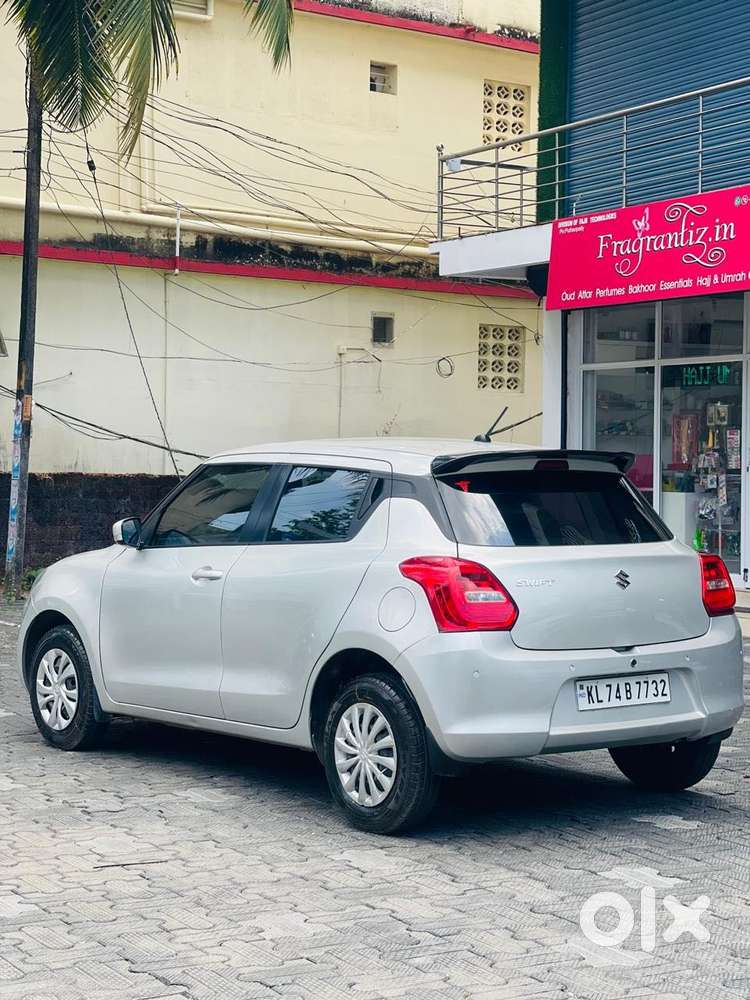 Maruti Suzuki Swift Vxi Optional, 2020, Petrol
