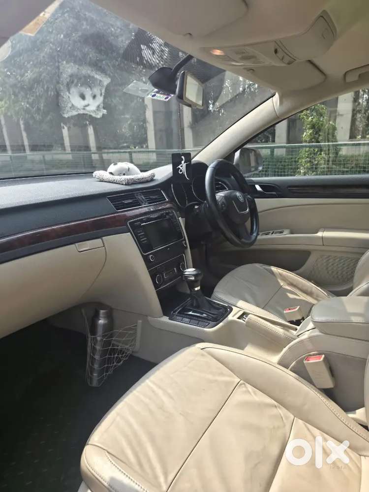 65 Lakh Ki Car Sirf 4 Lakh Mein