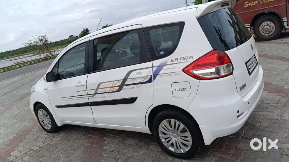 Maruti Suzuki Ertiga 2012 Diesel Well Maintained