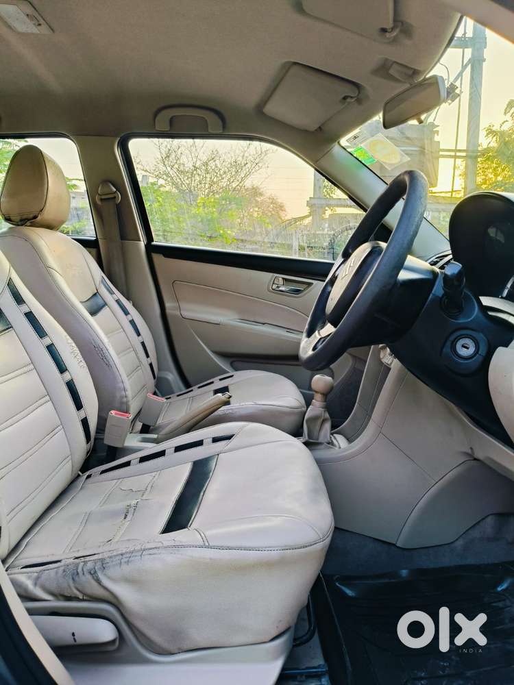 Maruti Suzuki Swift Dzire 1.2 Vxi Bsiv, 2014, Petrol