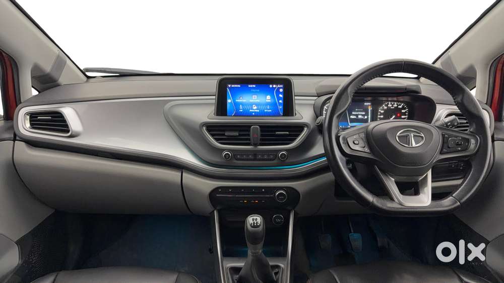 Tata Altroz Xz, 2020, Petrol