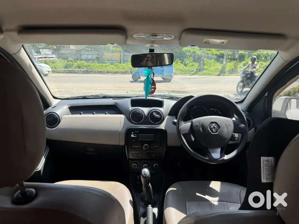 Renault Duster 2015 Petrol