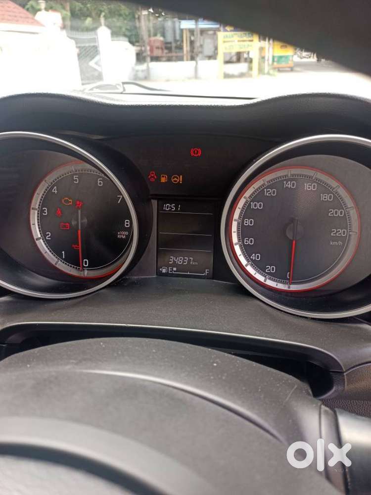Maruti Suzuki Swift Vxi, 2019, Petrol
