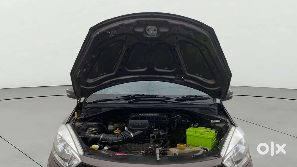 Tata Tiago 1.2 Revotron Xz, 2017, Petrol