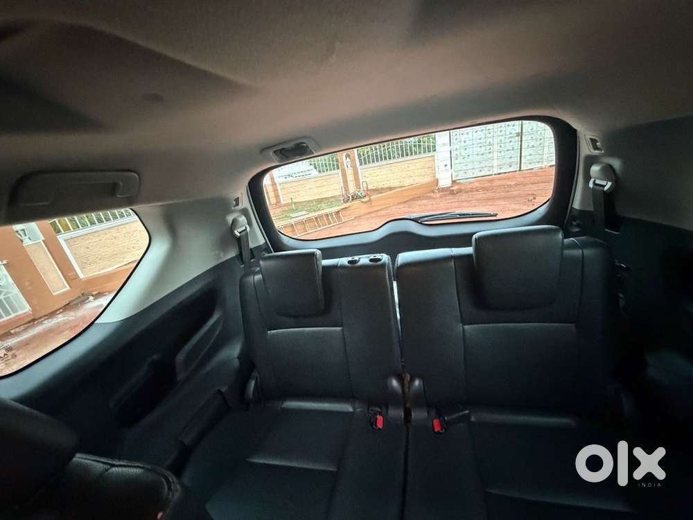 Toyota Innova Crysta 2022