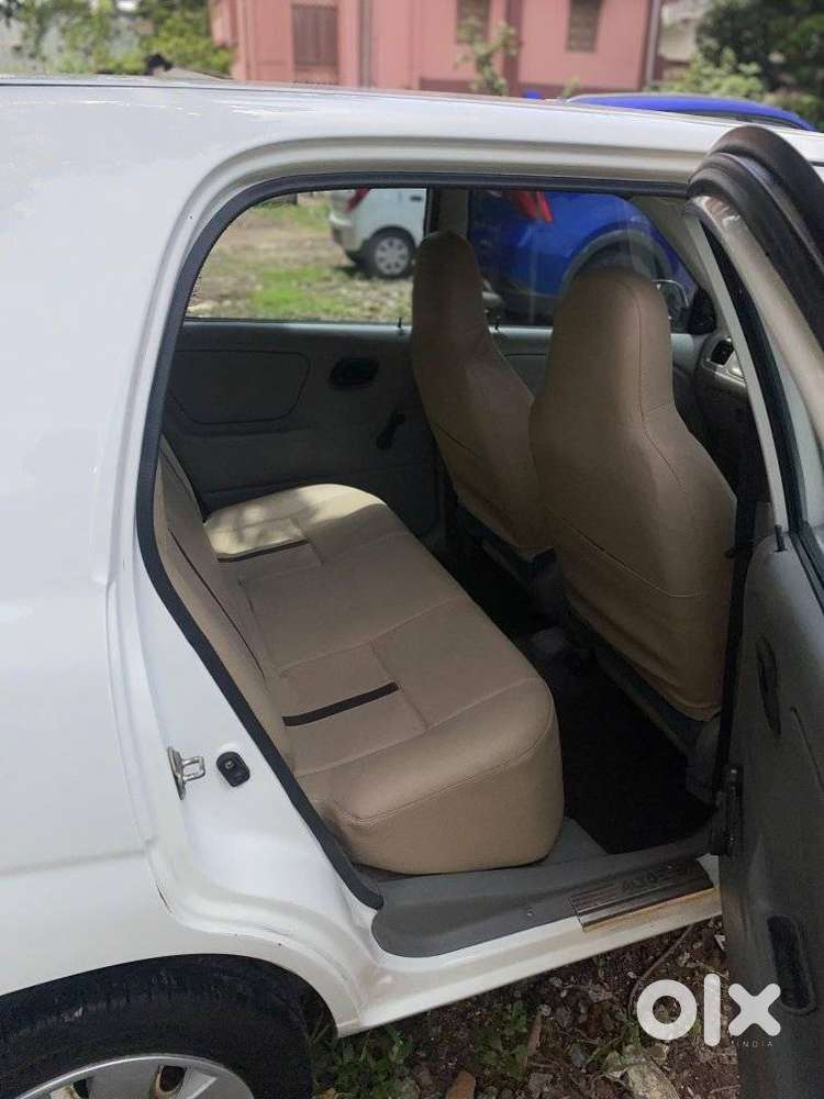 Maruti Suzuki Alto K10 Lxi, 2012, Petrol