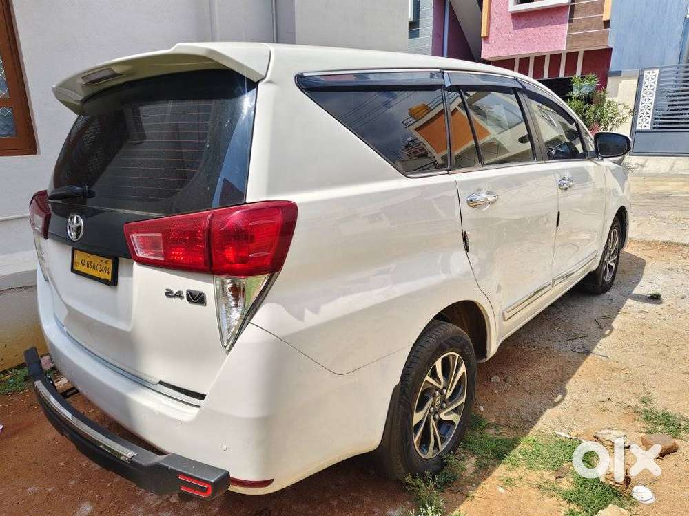 Toyota Innova Crysta 2.4 V, 2022, Diesel