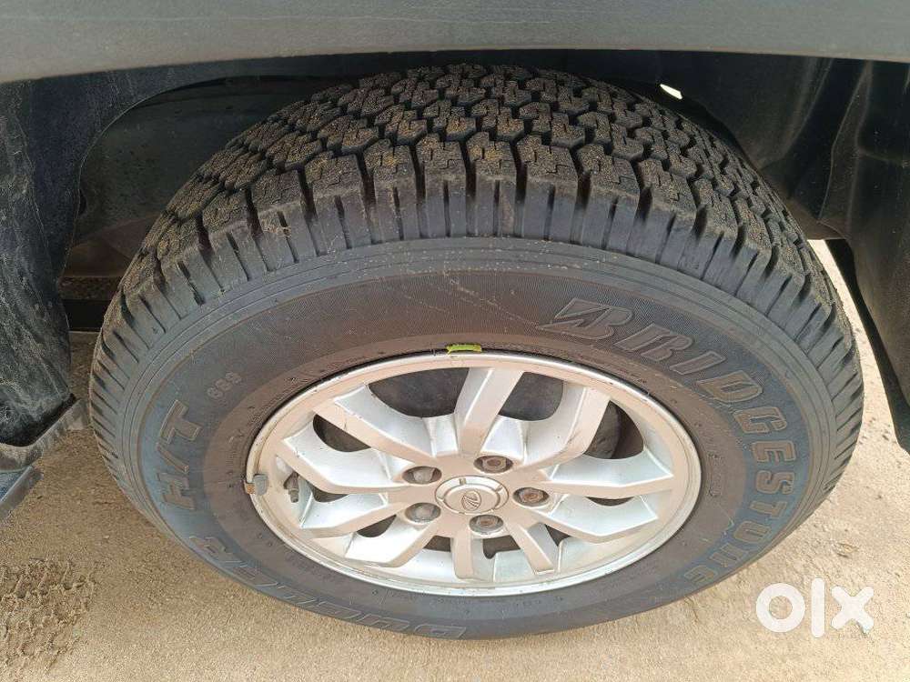 Mahindra Tuv 300 T8, 2019, Diesel