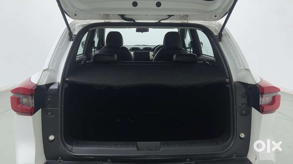 Nissan Magnite 1.0 Xe, 2023, Petrol