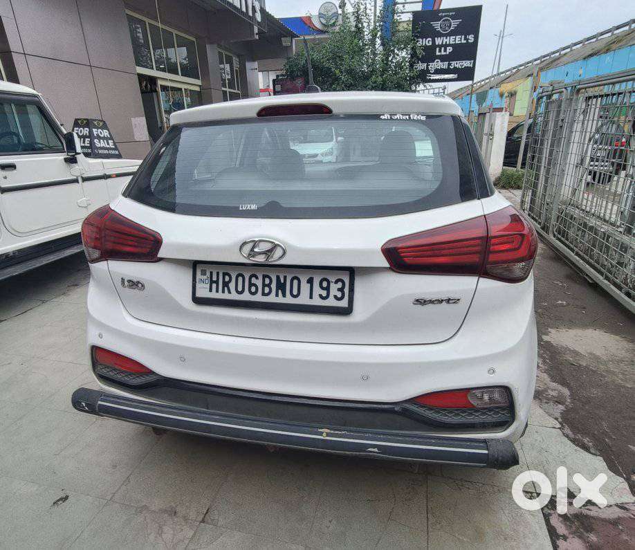 Hyundai I20 Sportz 1.2 Mt, 2021, Petrol