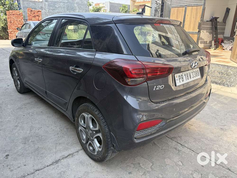 Hyundai I20 Asta 1.4 Automatic (o) With Sunroof, 2019, Petrol