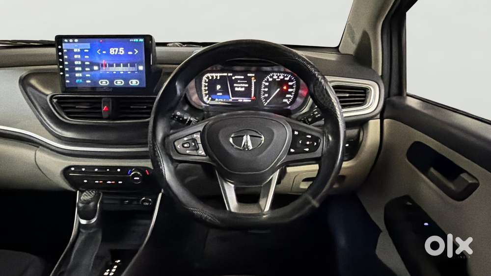 Tata Altroz Xza Plus (s), 2023, Petrol