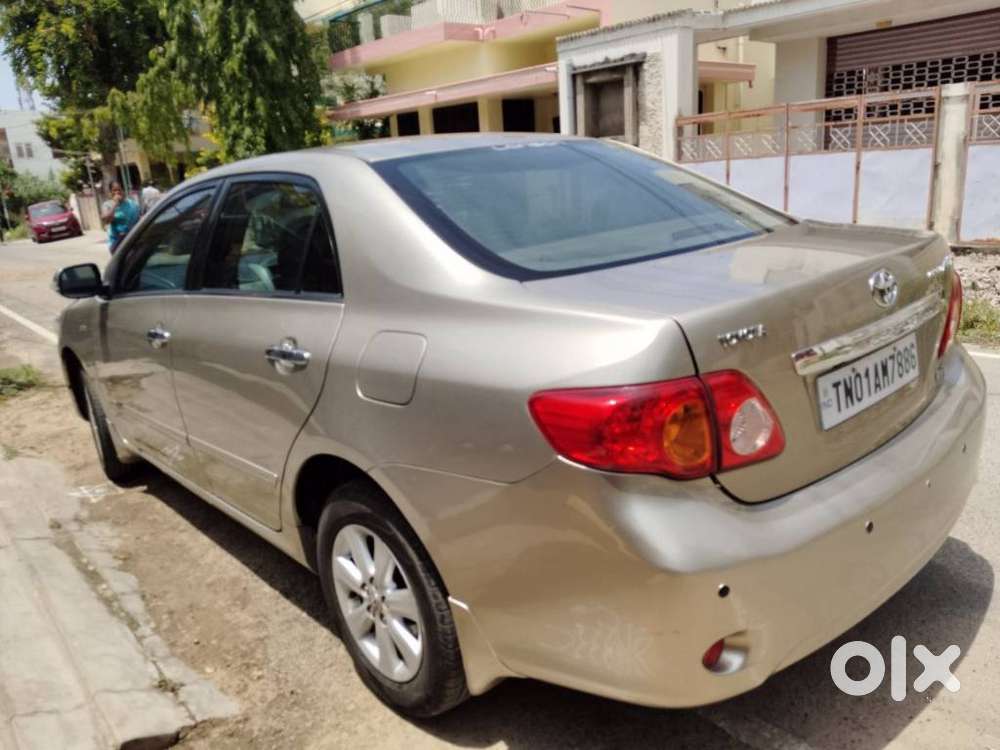 Toyota Corolla Altis [ ] 1.8 Vl At, 2011, Petrol