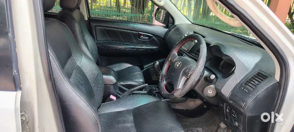 Toyota Fortuner 2015