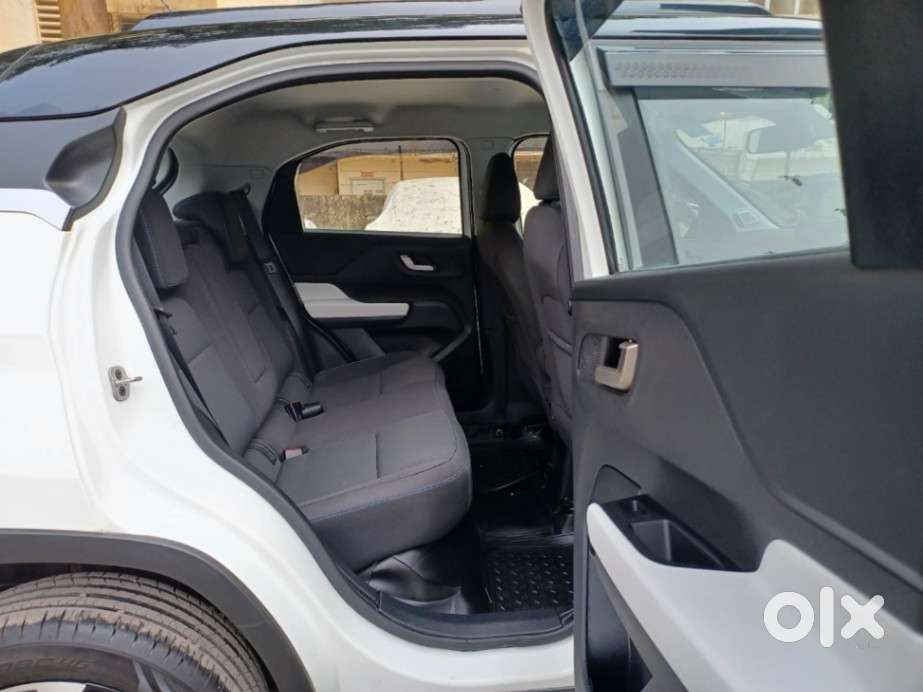 Tata Punch Creative Amt, 2026, Petrol