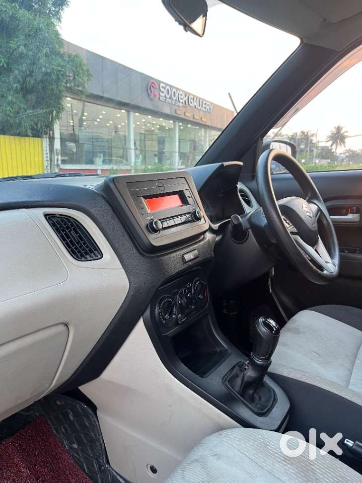 Maruti Suzuki Wagon R Zxi, 2023, Petrol
