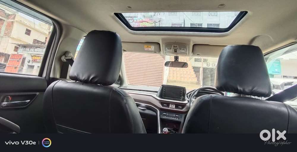 Maruti Suzuki Brezza 2024 Car