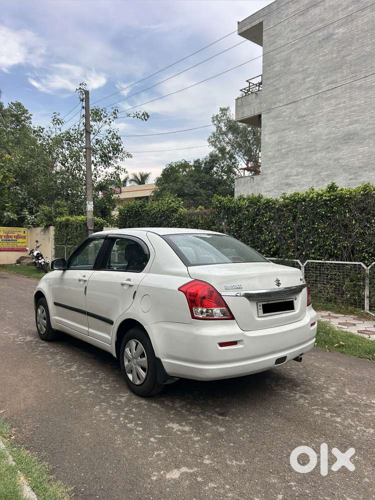 Maruti Suzuki Swift Dzire Vxi(o) Mt, 2011, Petrol