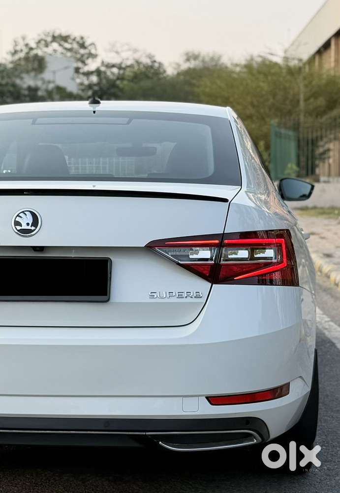 Skoda Superb Sportline 1.8, 2019, Petrol