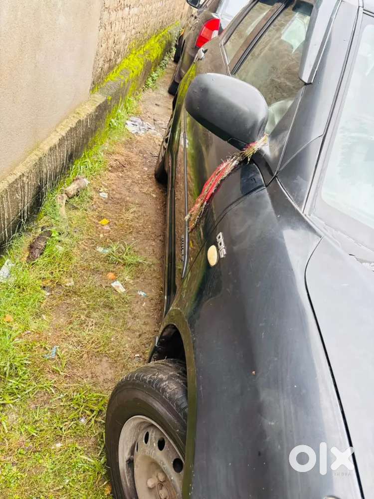 Maruti Suzuki Swift 2011