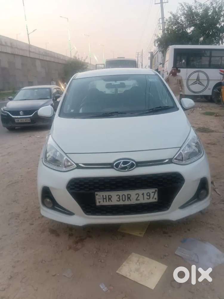 Hyundai Grand I10 2017 Petrol 65000 Km Driven