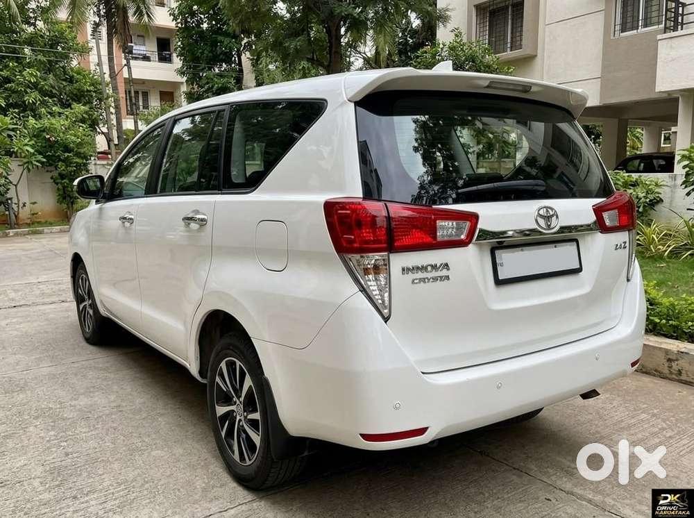 Toyota Innova Crysta Diesel 2022