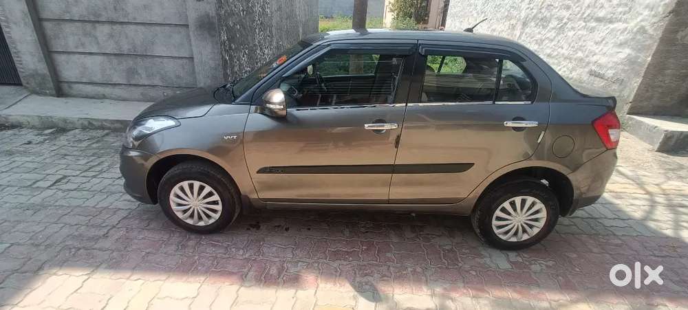 Maruti Suzuki Dzire 2016 Petrol 82000 Km Driven