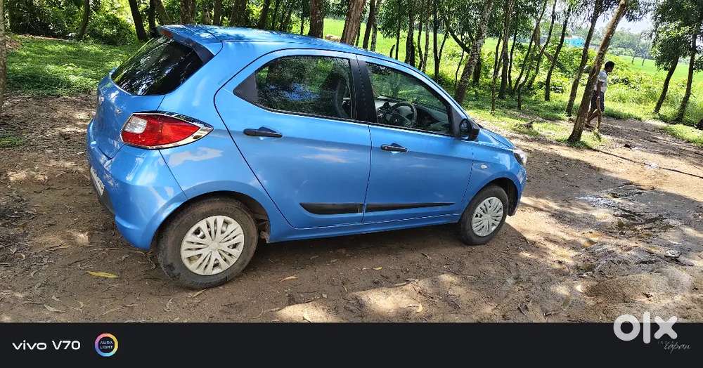 Tata Tiago Revotron 2016