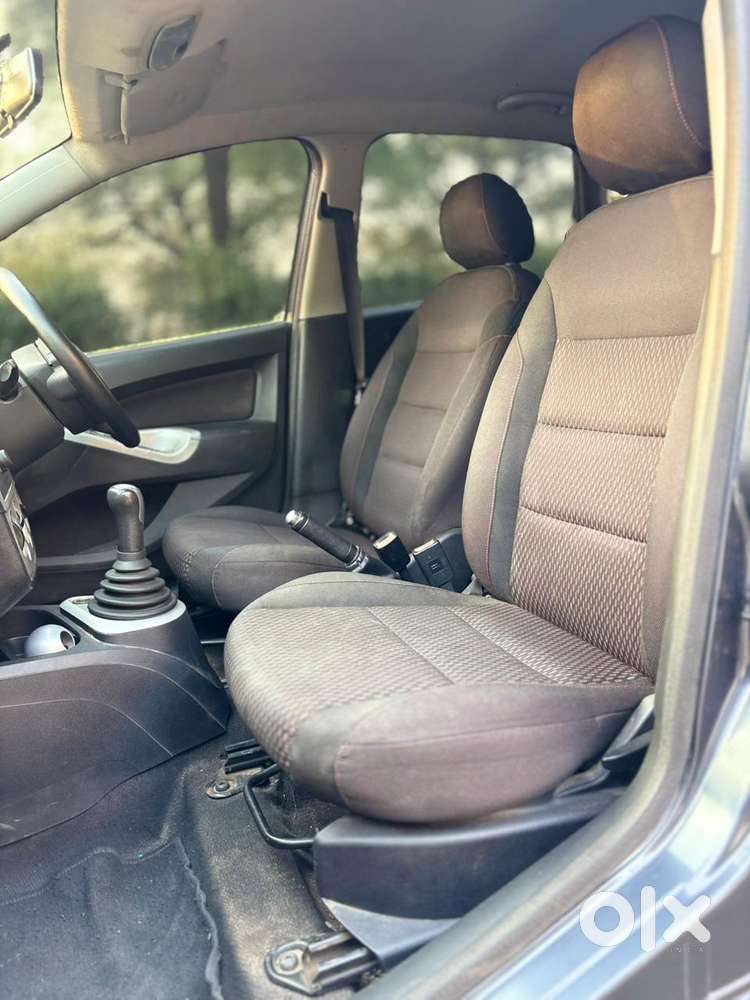Ford Figo 1.2 Duratec Petrol Zxi, 2011, Cng & Hybrids