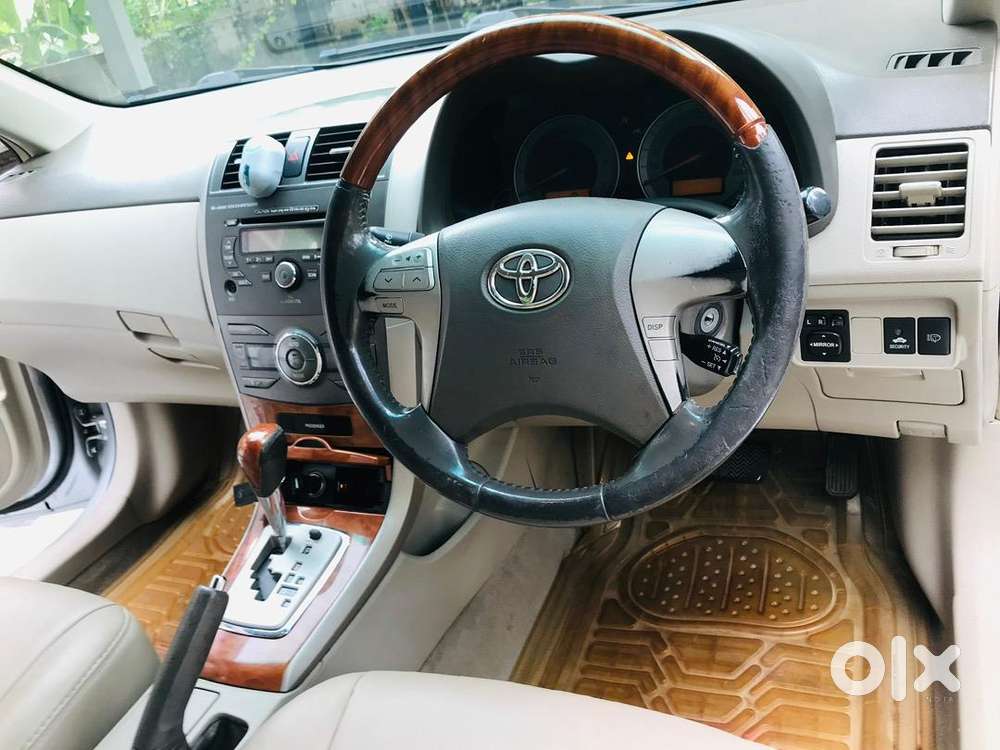 Lady Driven ,clean Interior And Exterior With Atractive Colore