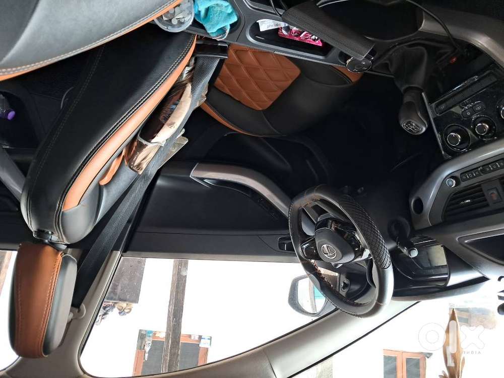 Urgent Sale - Tata Nexon Xm Diesel 2023  Excellent Mileage  1 Owner