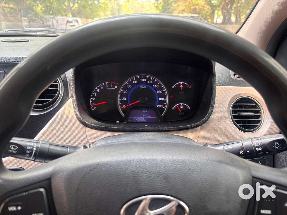 Hyundai Grand I10 2017 Cng & Hybrids Good Condition