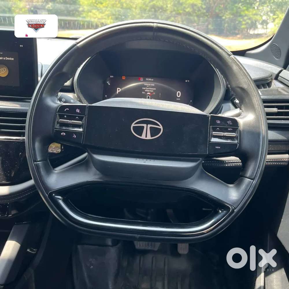 Tata Safari Pure Plus S Dark Edition, 2024, Diesel