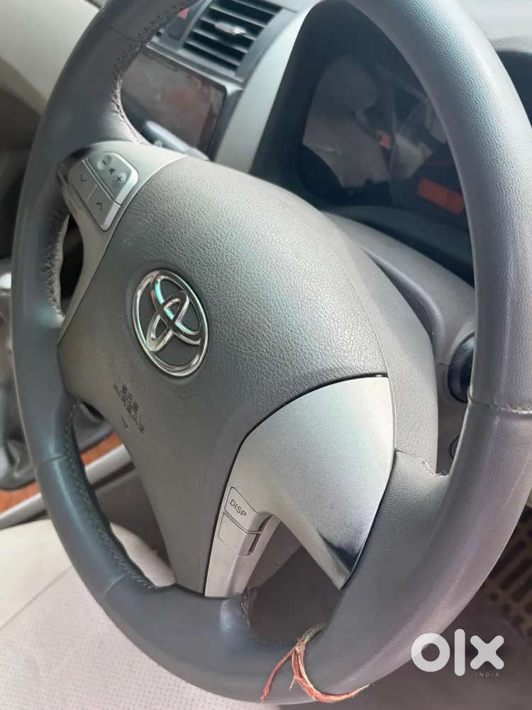 Toyota Corolla Altis 2010