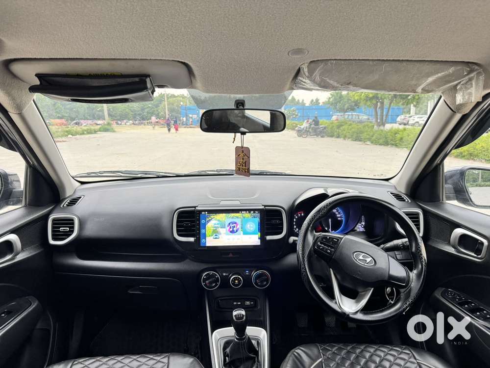 Hyundai Venue 1.2 S (o), 2021, Petrol