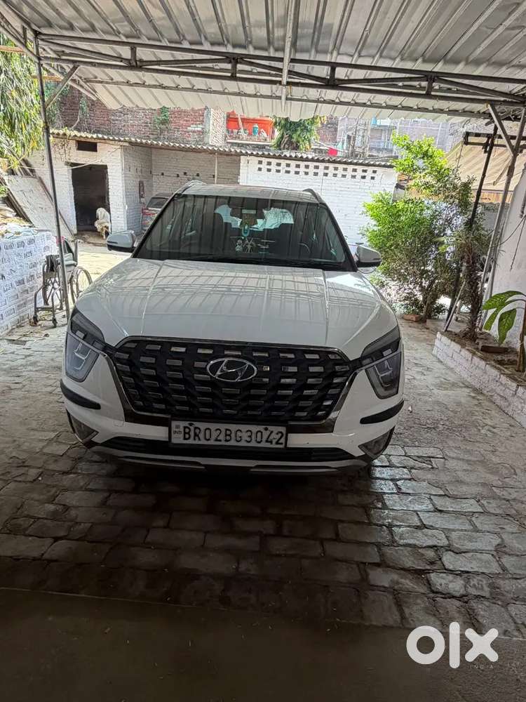Hyundai Alcazar 2022 Diesel Well Maintained