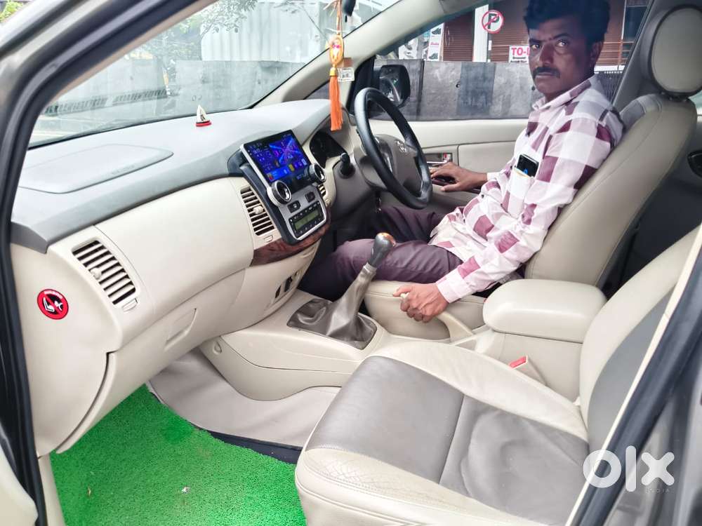 Toyota Innova 2.5 Vx (diesel) 7 Seater, 2014, Diesel