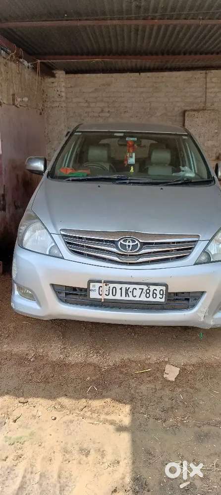 Toyota Innova Diesel 2010