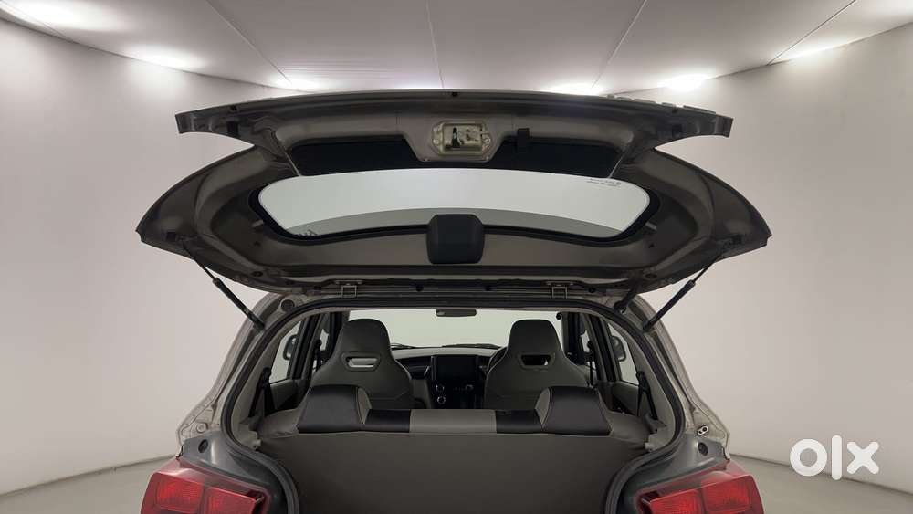 Mahindra Kuv 100 2016-2017 Mfalcon G80 K2, 2016, Petrol