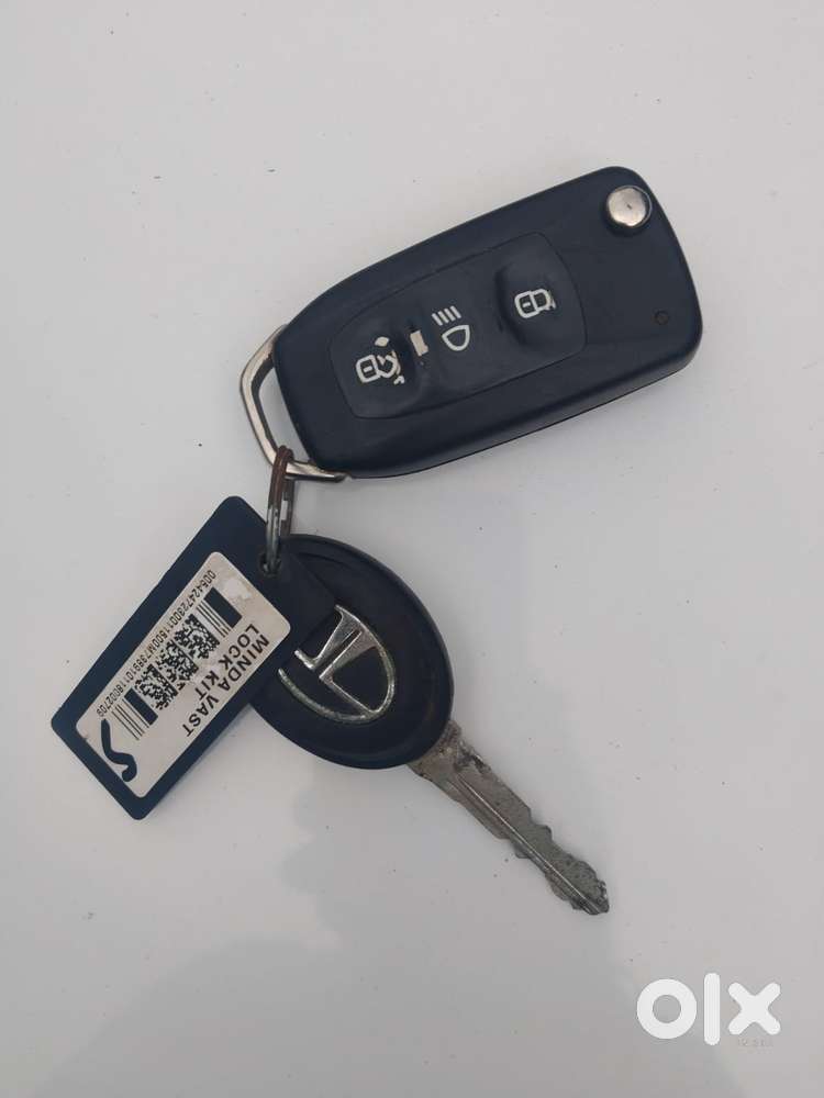 Tata Tiago 1.05 Revotorq Xz, 2018, Petrol
