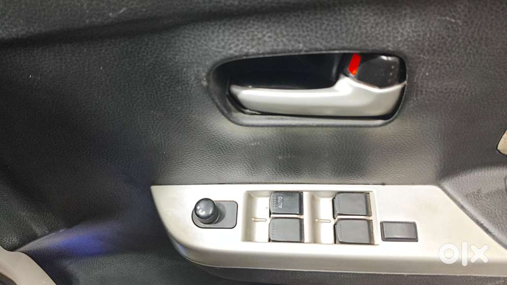 Maruti Suzuki Wagon R 1.0 2015-2019 Vxi Amt, 2015, Petrol