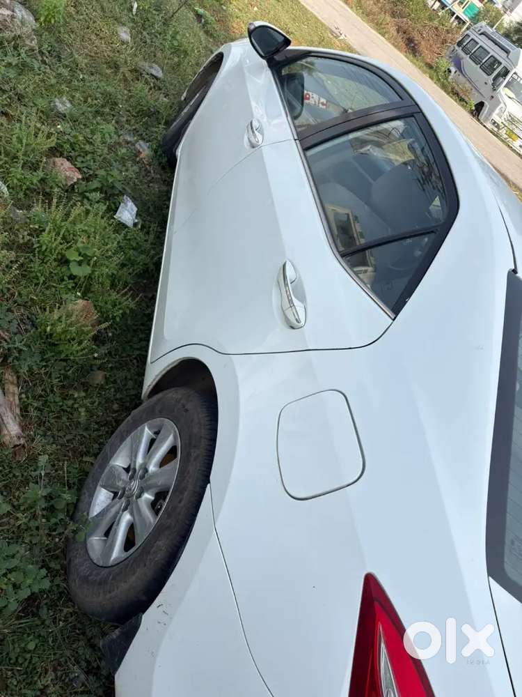 Toyota Corolla Altis 2015 D 4d Gl