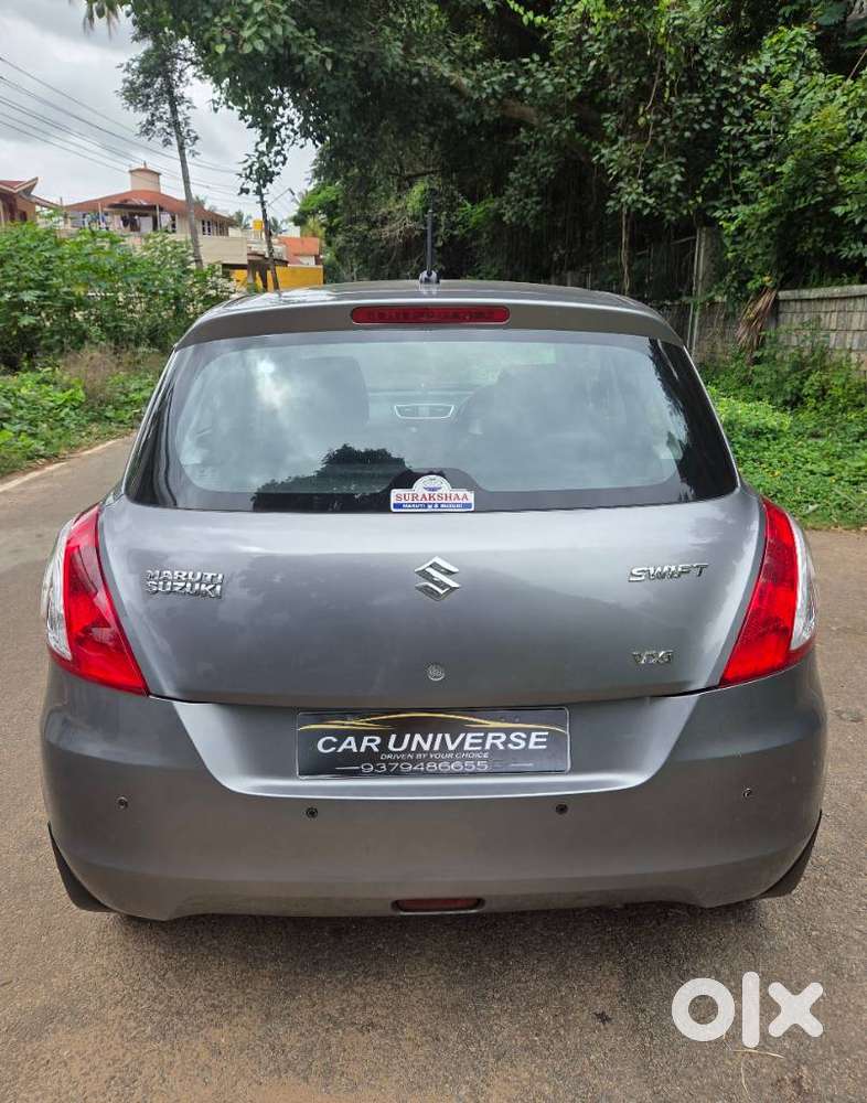 Maruti Suzuki Swift Vxi + Manual, 2012, Petrol