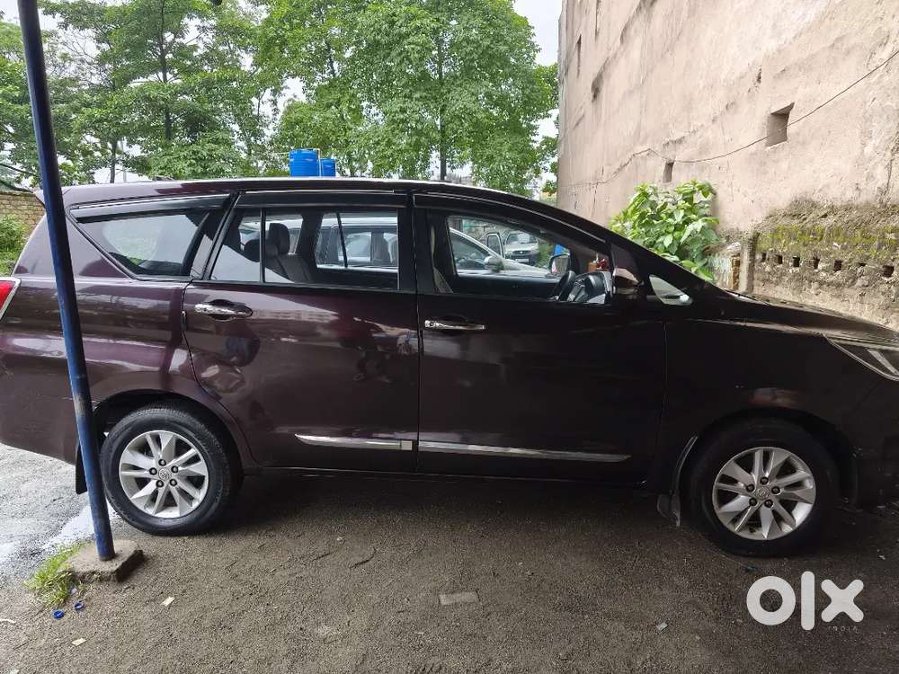 Toyota Innova Crysta Diesel 2021